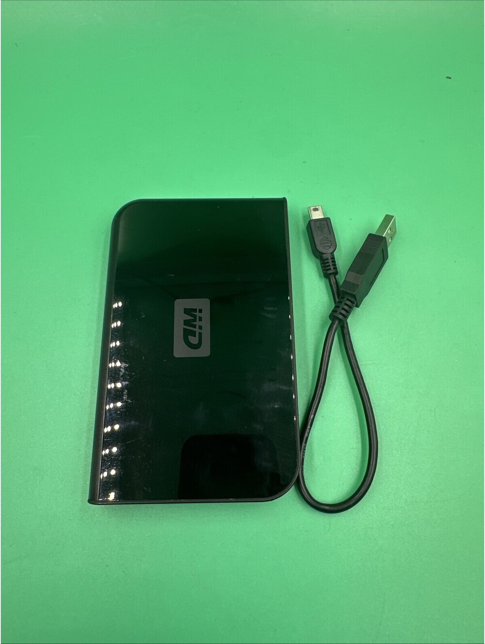 Western Digital Passport 80 GB WD800U017-003 External Hard Drive Used/Working
